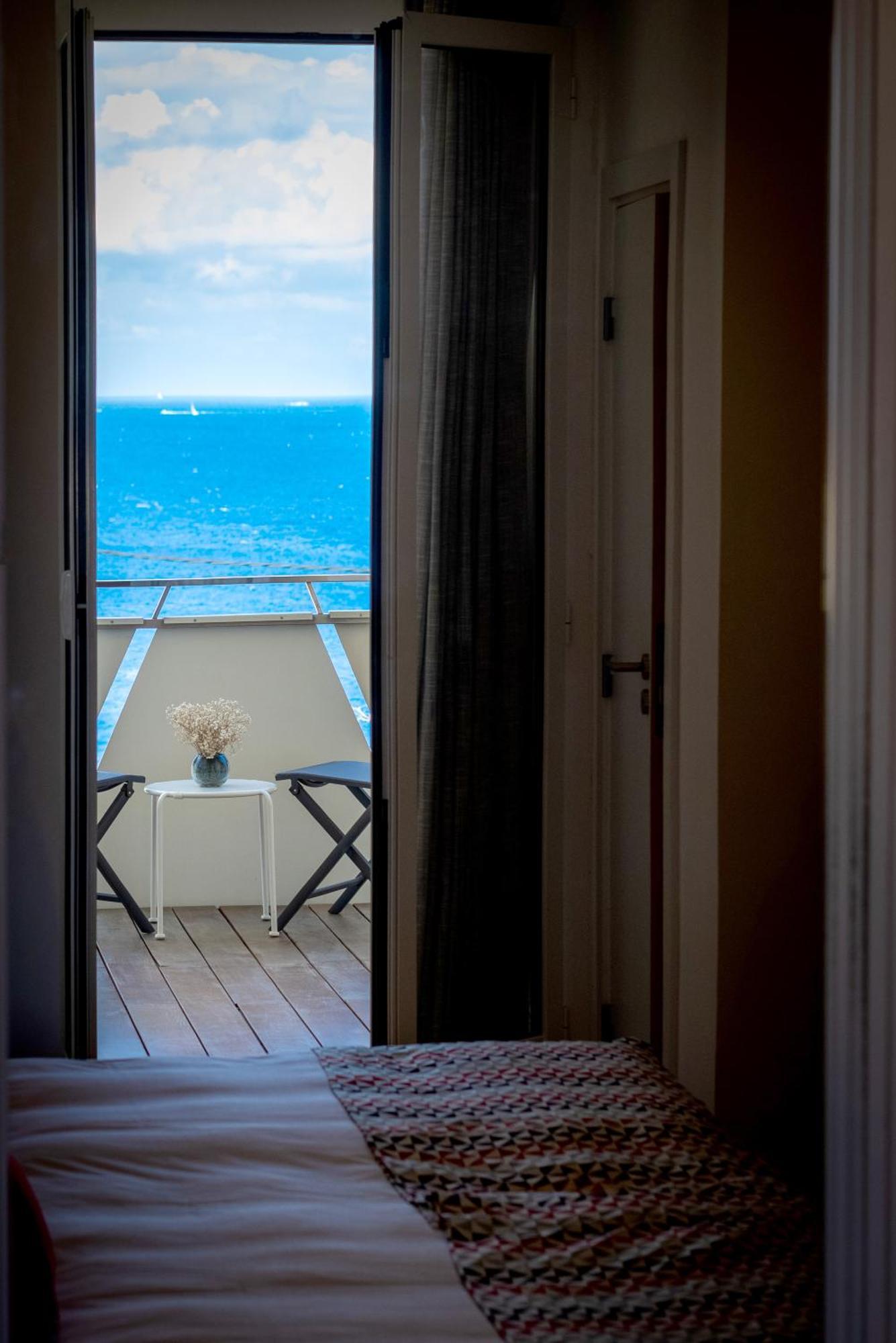 Hôtel Méditerranée Calvi  Exterior foto